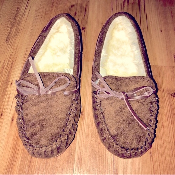 NEW Sonoma House Slippers Shoes Brown Womens NWOT - Picture 3 of 13